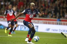  勒布朗为何被叫做詹皇 